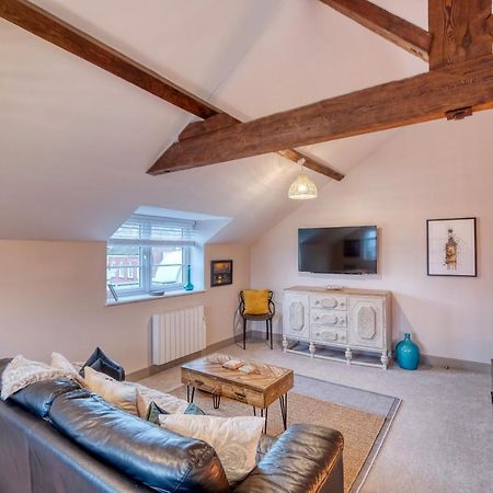 The Station Loft City Centre 1-Bed Apartment Worcester Exterior photo